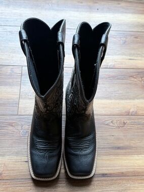 Ariat Black Leather Women's Western Heeled Boots